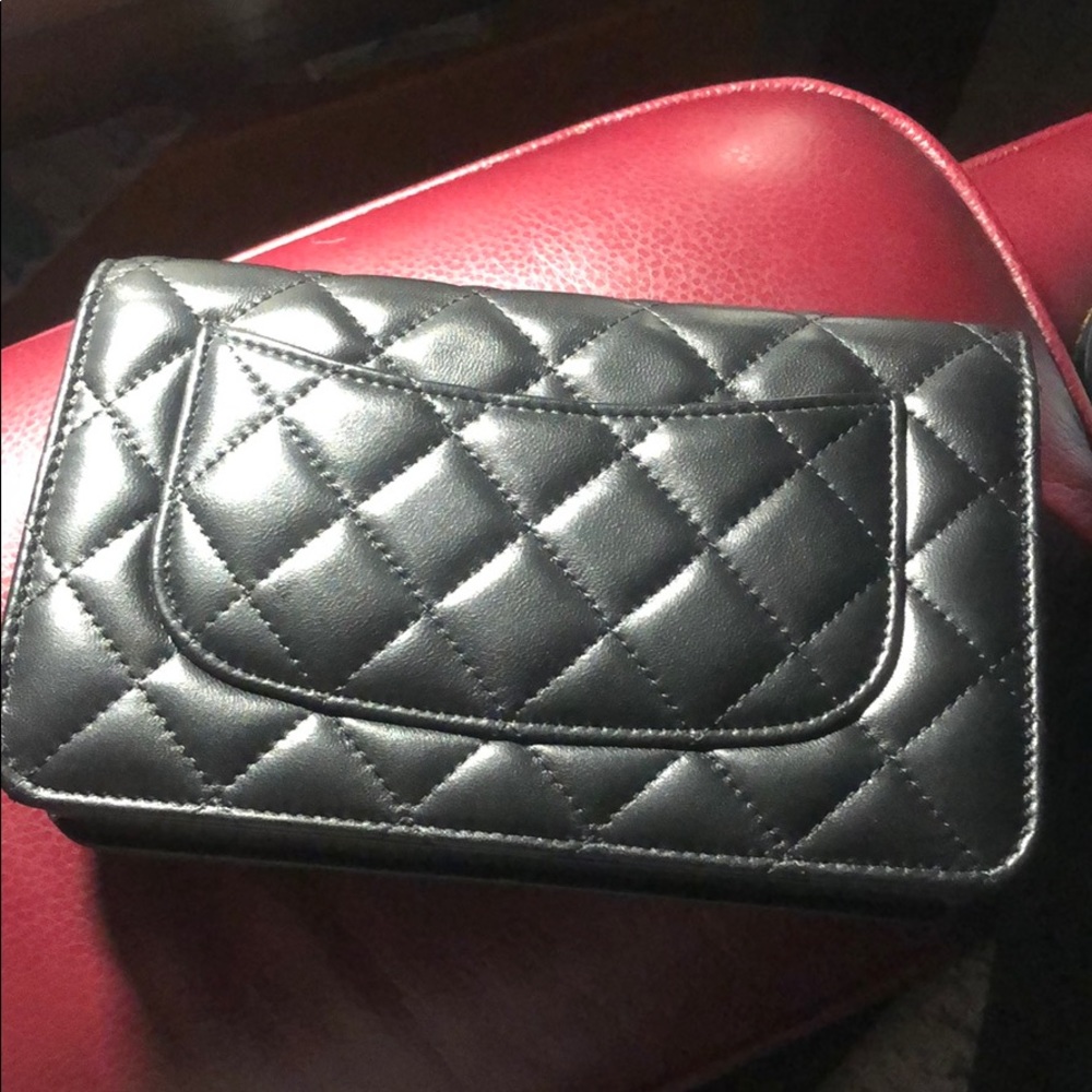 CHANEL WOC - Picture 3 of 16